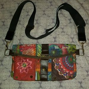 Desigual purse